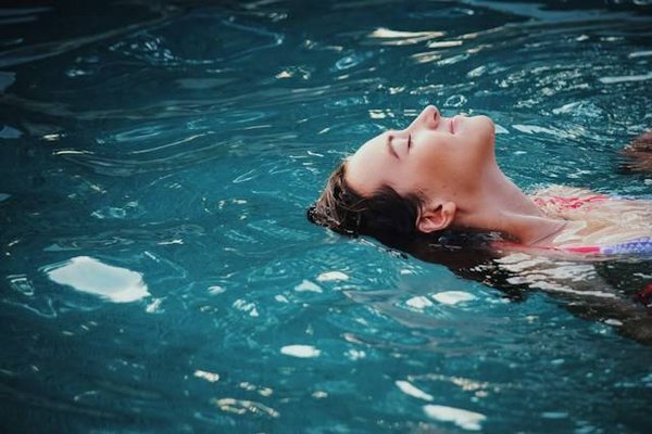Guide des campings 4 étoiles avec piscine en Ardèche